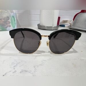 GENTLE MONSTER 2econd Floor Deborah 01 Black and Gold Sunglasses